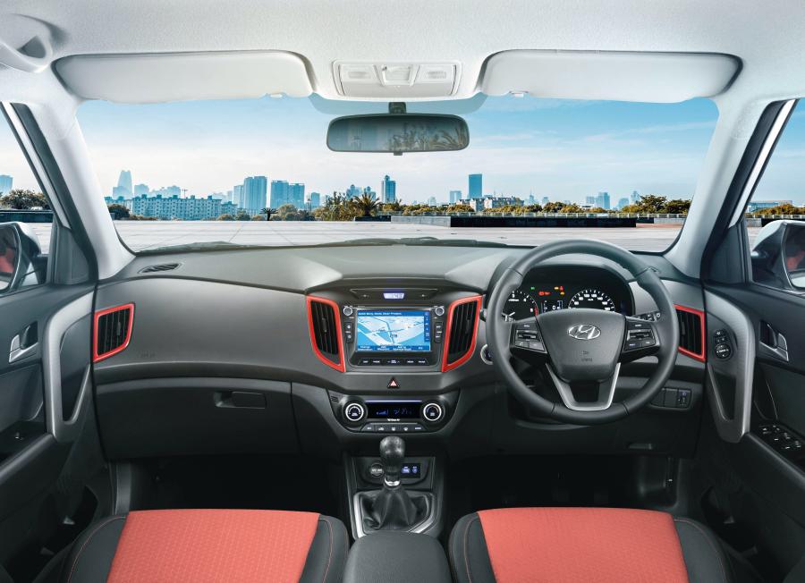 Торпедо Hyundai Creta Anniversary Edition 2016 года  (фото 3 из 3)